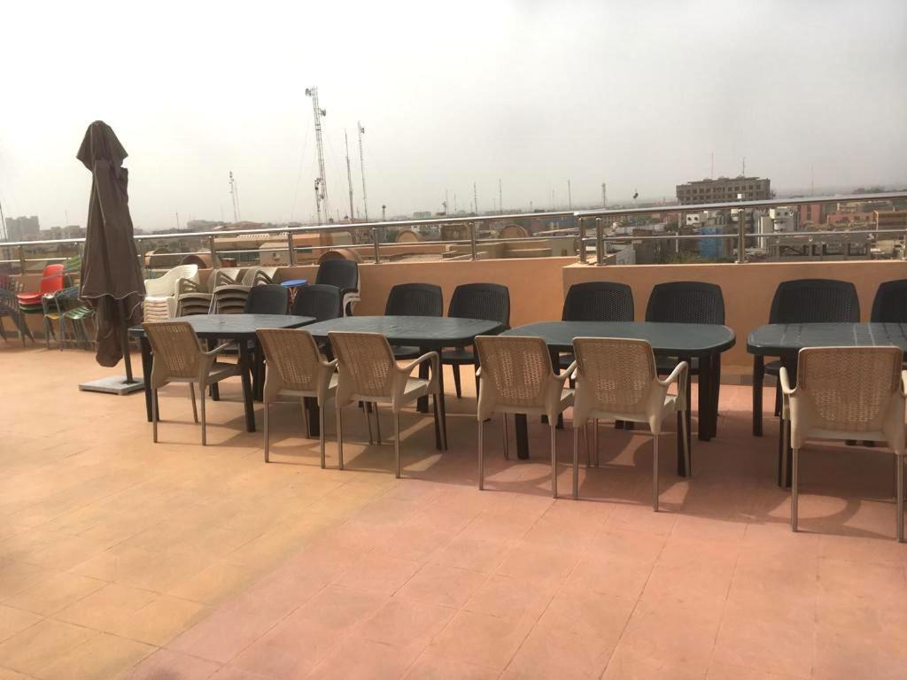 Hotel Les Fleurettes Ouagadougou Dış mekan fotoğraf