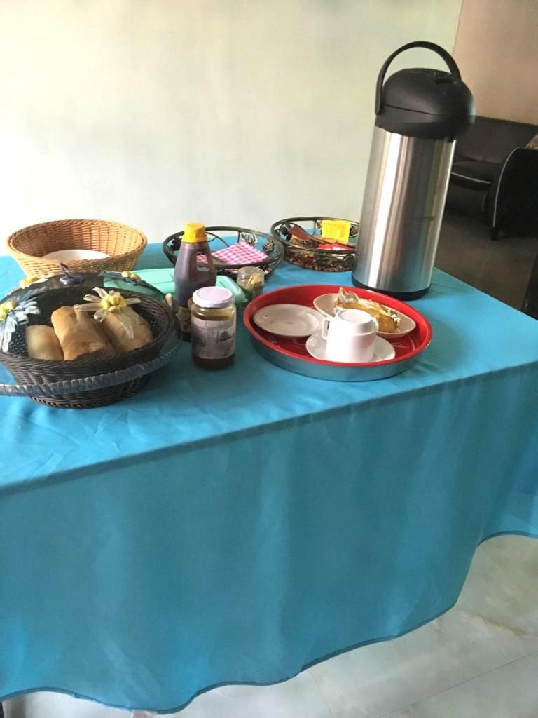Hotel Les Fleurettes Ouagadougou Dış mekan fotoğraf