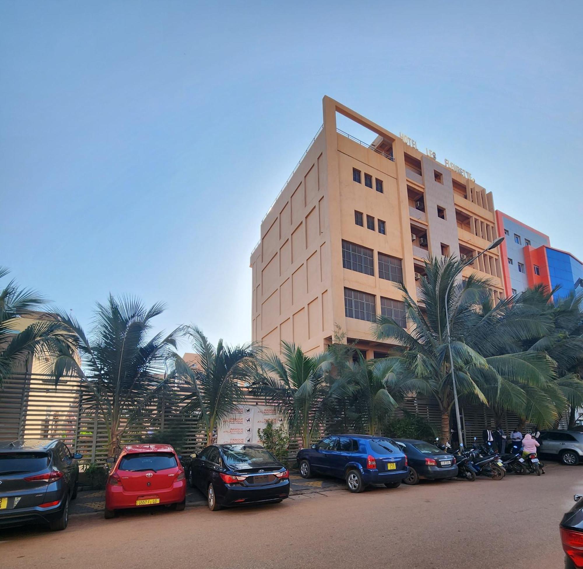 Hotel Les Fleurettes Ouagadougou Dış mekan fotoğraf